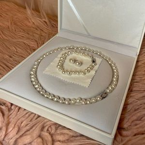 Viki Lynn Cultured Pearl Necklace Set